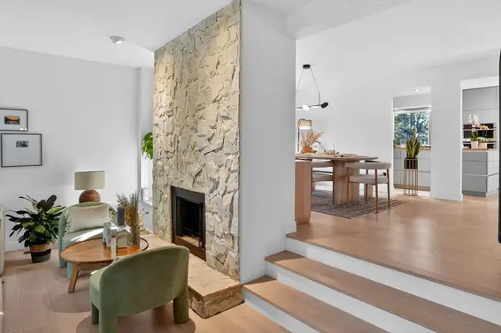 2221 Bowser Avenue, North Vancouver For Sale - image 3