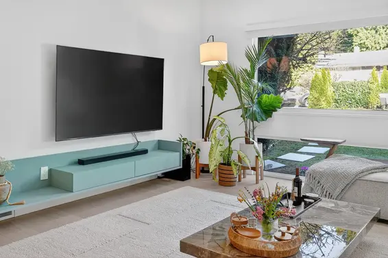 2221 Bowser Avenue, North Vancouver For Sale - image 6