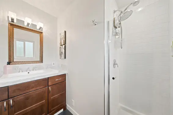 575 North Dollarton Highway, North Vancouver For Sale - image 15
