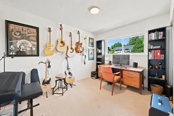 575 North Dollarton Highway, North Vancouver For Sale - image 18