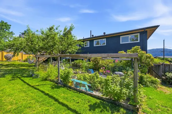575 North Dollarton Highway, North Vancouver For Sale - image 27