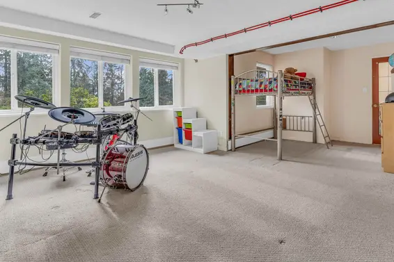 2422 Hyannis Drive, North Vancouver For Sale - image 26