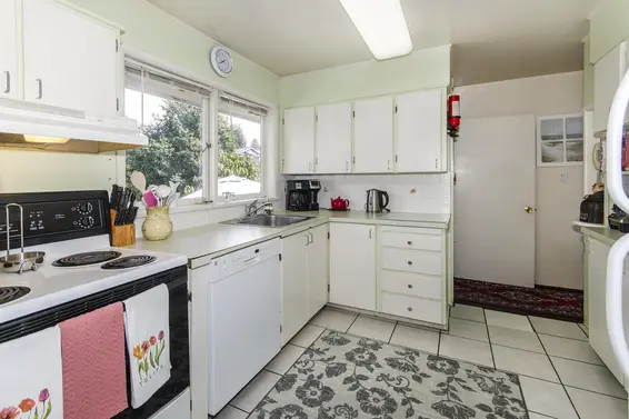 234 West 23Rd Street, North Vancouver For Sale - image 17