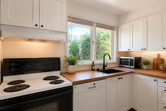 234 West 23rd Street, North Vancouver For Sale - image 3