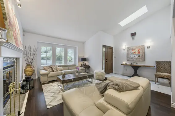 1659 Deep Cove Road, North Vancouver For Sale - image 4