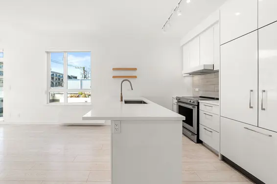 208 711 West 14th Street, North Vancouver For Sale - image 9