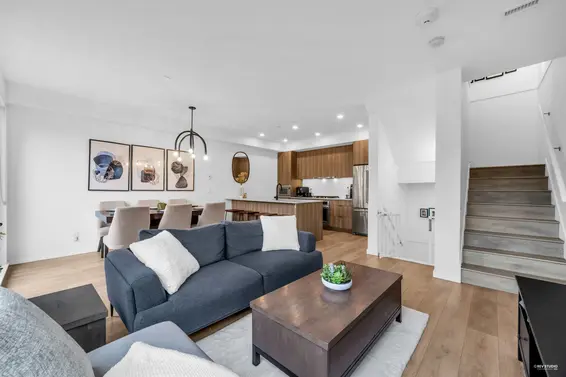 1 533 East 3rd Street, North Vancouver For Sale - image 10