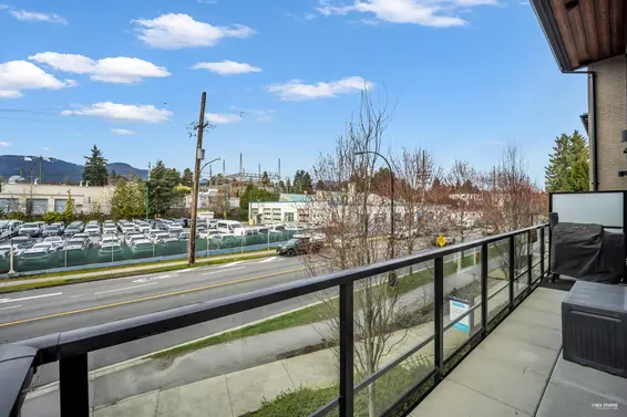 1 533 East 3rd Street, North Vancouver For Sale - image 13