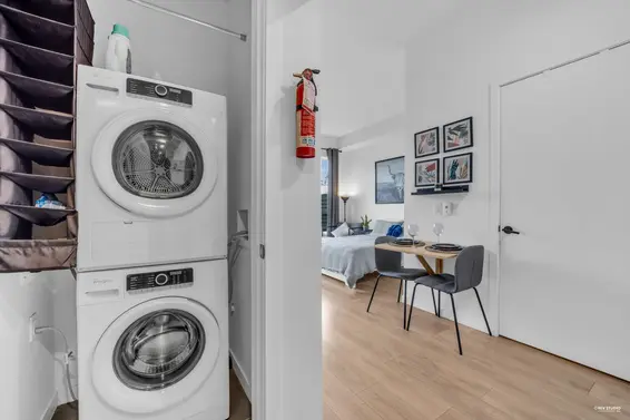 1 533 East 3rd Street, North Vancouver For Sale - image 20