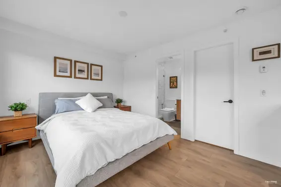 1 533 East 3rd Street, North Vancouver For Sale - image 24