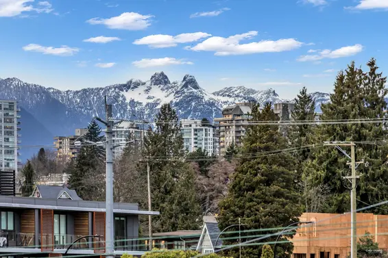 1 533 East 3rd Street, North Vancouver For Sale - image 32