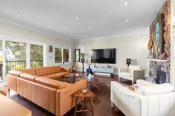 324 East 24th Street, North Vancouver For Sale - image 11