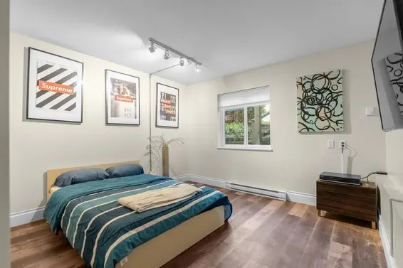 324 East 24th Street, North Vancouver For Sale - image 23