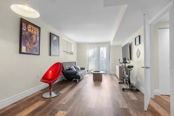 324 East 24th Street, North Vancouver For Sale - image 27