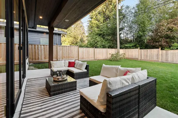 1035 Canyon Boulevard, North Vancouver For Sale - image 13
