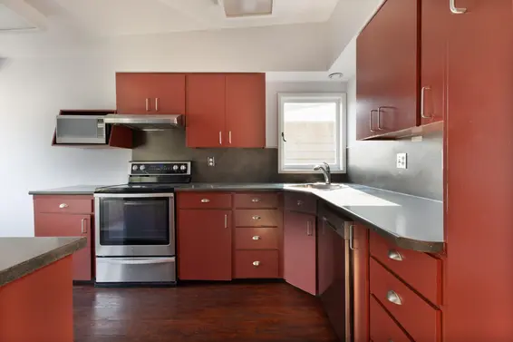 1063 Whitchurch Street, North Vancouver For Sale - image 6