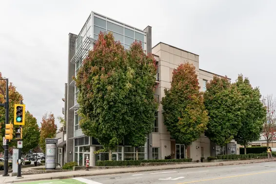 413 317 Bewicke Avenue, North Vancouver For Sale - image 3