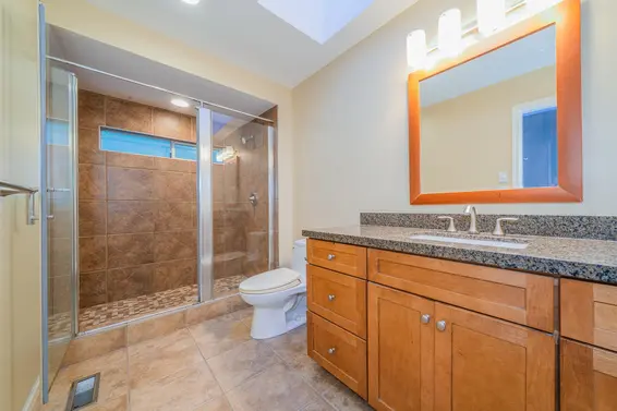 5456 Keith Road, West Vancouver For Sale - image 28