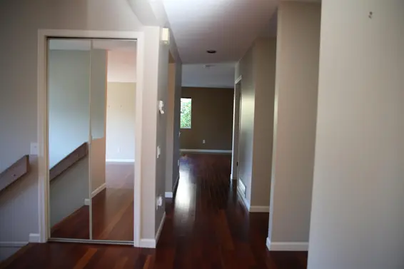 5456 Keith Road, West Vancouver For Sale - image 3