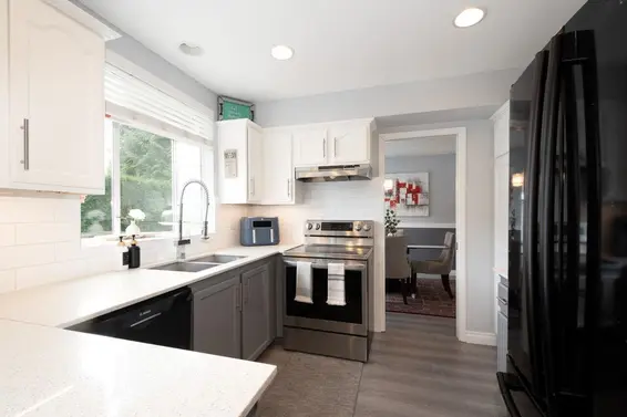 829 Roche Point Drive, North Vancouver For Sale - image 10