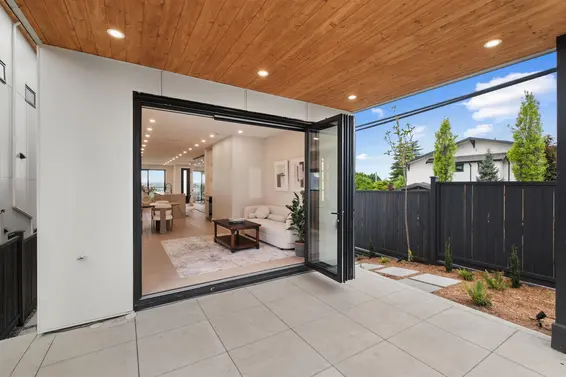 502 East 5th Street, North Vancouver For Sale - image 16