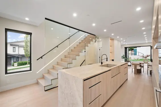 502 East 5th Street, North Vancouver For Sale - image 19
