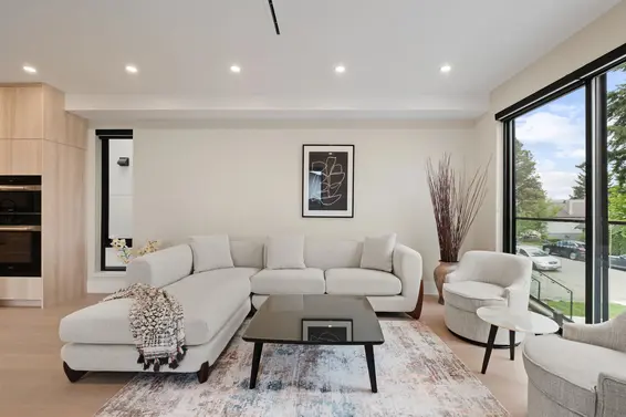 502 East 5th Street, North Vancouver For Sale - image 8
