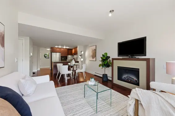 205 158 West 13th Street, North Vancouver For Sale - image 10