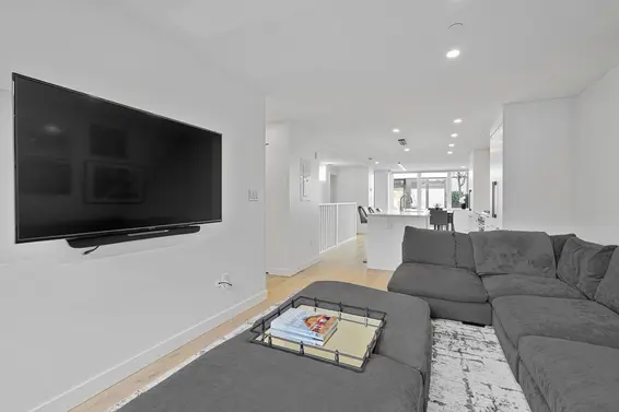 101 649 East 3rd Street, North Vancouver For Sale - image 10