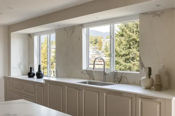 701 475 13th Street, West Vancouver For Sale - image 5