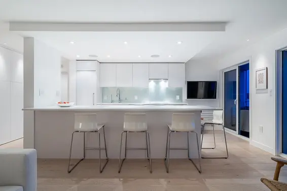 807 150 24th Street, West Vancouver For Sale - image 4