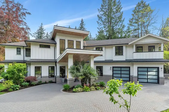 4906 Marine Drive, West Vancouver For Sale - image 2