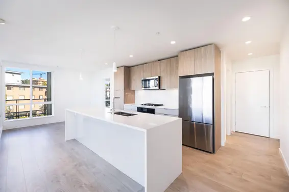 416 108 East 8th Street, North Vancouver For Sale - image 14