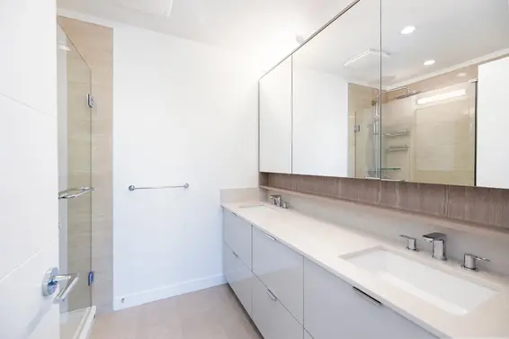 416 108 East 8th Street, North Vancouver For Sale - image 7