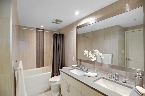 407 199 Victory Ship Way, North Vancouver For Sale - image 13