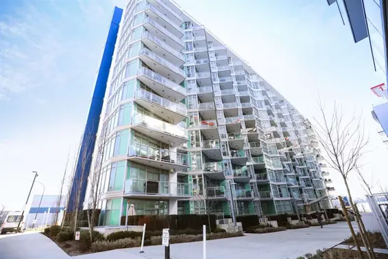 407 199 Victory Ship Way, North Vancouver For Sale - image 2