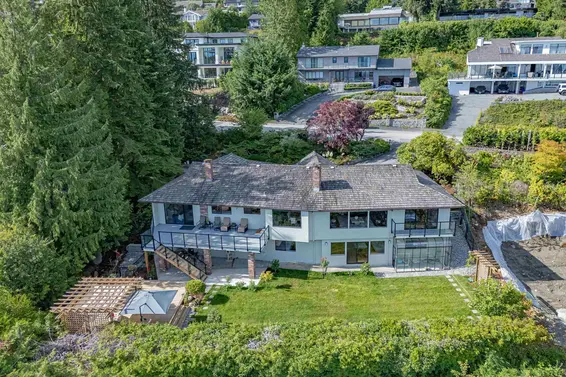 1418 Bramwell Road, West Vancouver For Sale - image 2