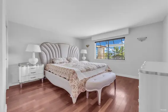 1418 Bramwell Road, West Vancouver For Sale - image 24