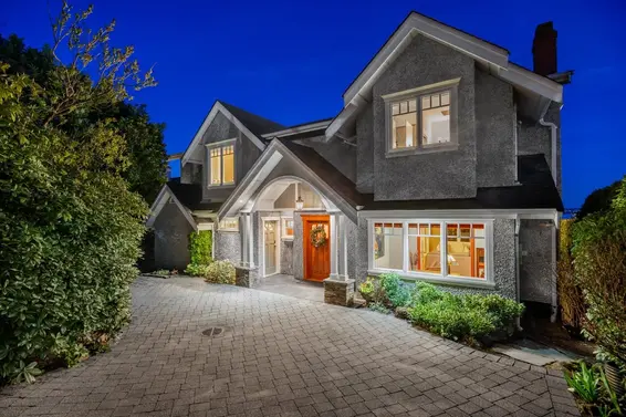 2374 Nelson Avenue, West Vancouver For Sale - image 1