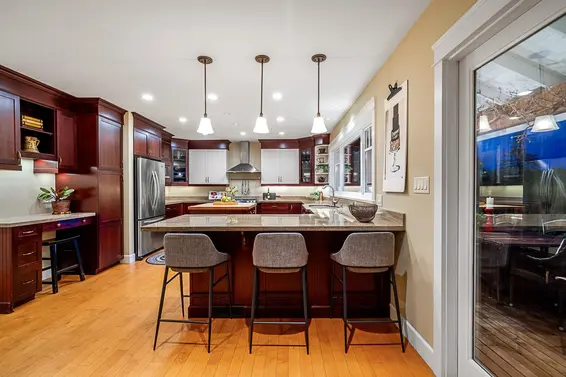 2374 Nelson Avenue, West Vancouver For Sale - image 9