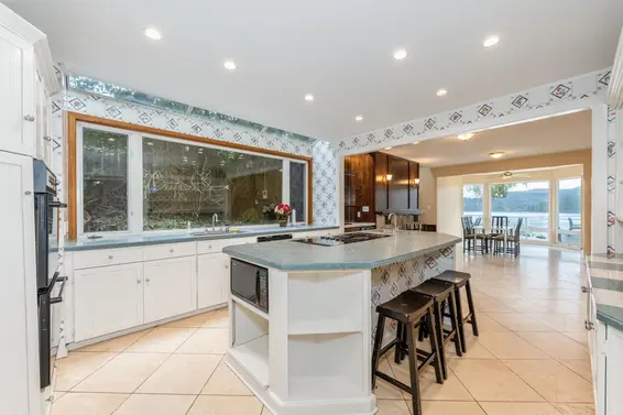 5559 Indian River Drive, North Vancouver For Sale - image 12