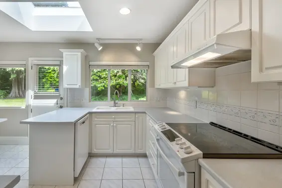 528 Evergreen Place, North Vancouver For Sale - image 14