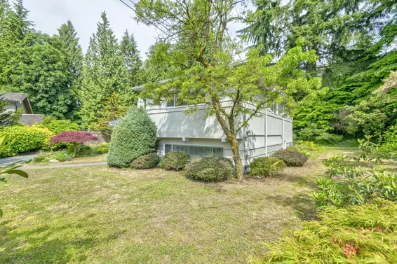 528 Evergreen Place, North Vancouver For Sale - image 25