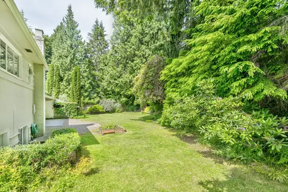 528 Evergreen Place, North Vancouver For Sale - image 26