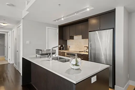 1706 1320 Chesterfield Avenue, North Vancouver For Sale - image 8