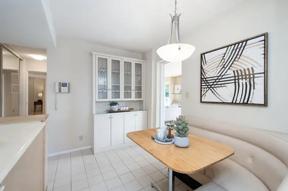 1 1717 Duchess Avenue, West Vancouver For Sale - image 12