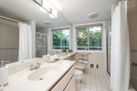 1 1717 Duchess Avenue, West Vancouver For Sale - image 23