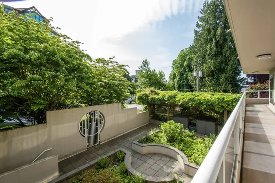 1 1717 Duchess Avenue, West Vancouver For Sale - image 30
