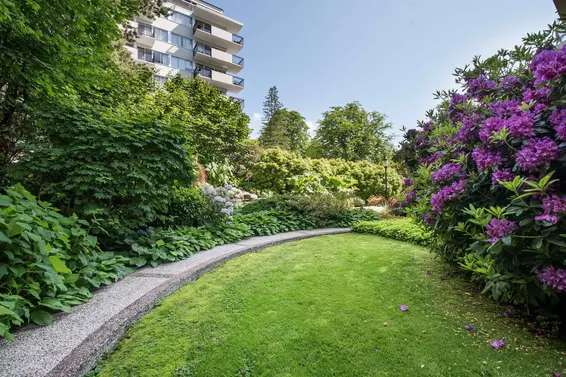 1 1717 Duchess Avenue, West Vancouver For Sale - image 35