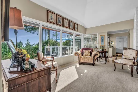 4415 Woodcrest Road, West Vancouver For Sale - image 10